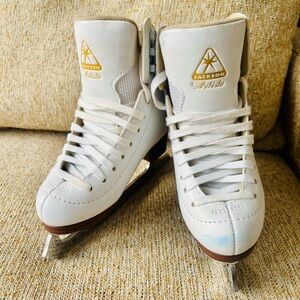 Jackson Artiste White Ice Skates Kids Size 12